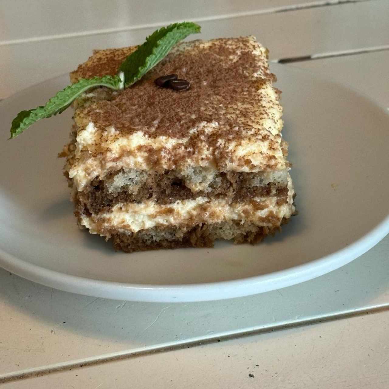 TIRAMISÚ (Tradicional Dulce de Plantillas con Café, Cacao y Mascarpone) 