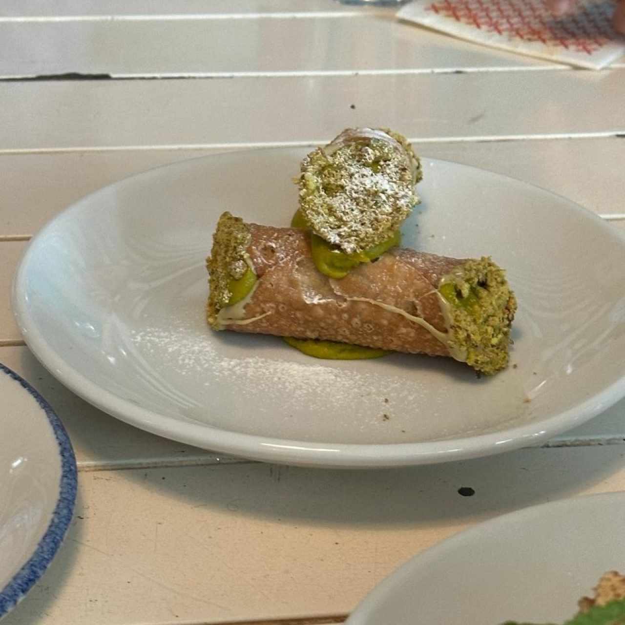 CANNOLLI PISTACCHIO (Cono Crocante Relleno de Crema de Pistacchio) 