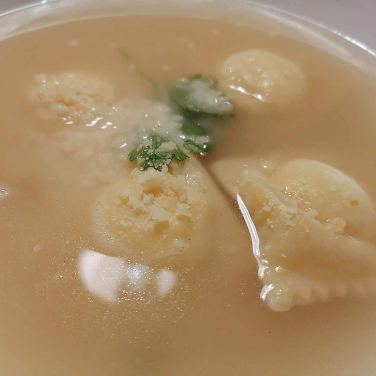 Zuppe - Tortelloni In Brodo