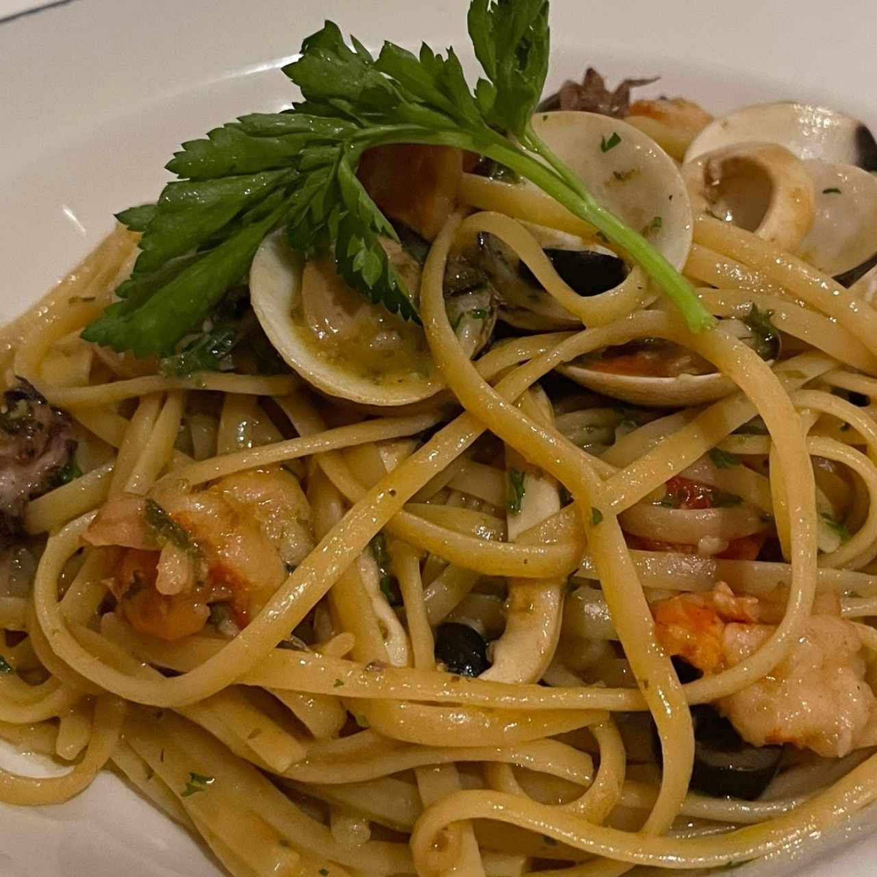 Linguini frutos del mar