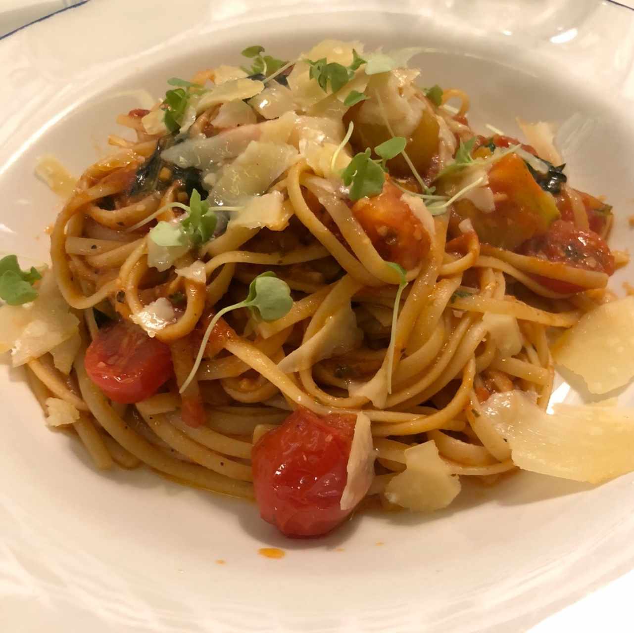 Linguini Al Filetto Di Pomodoro