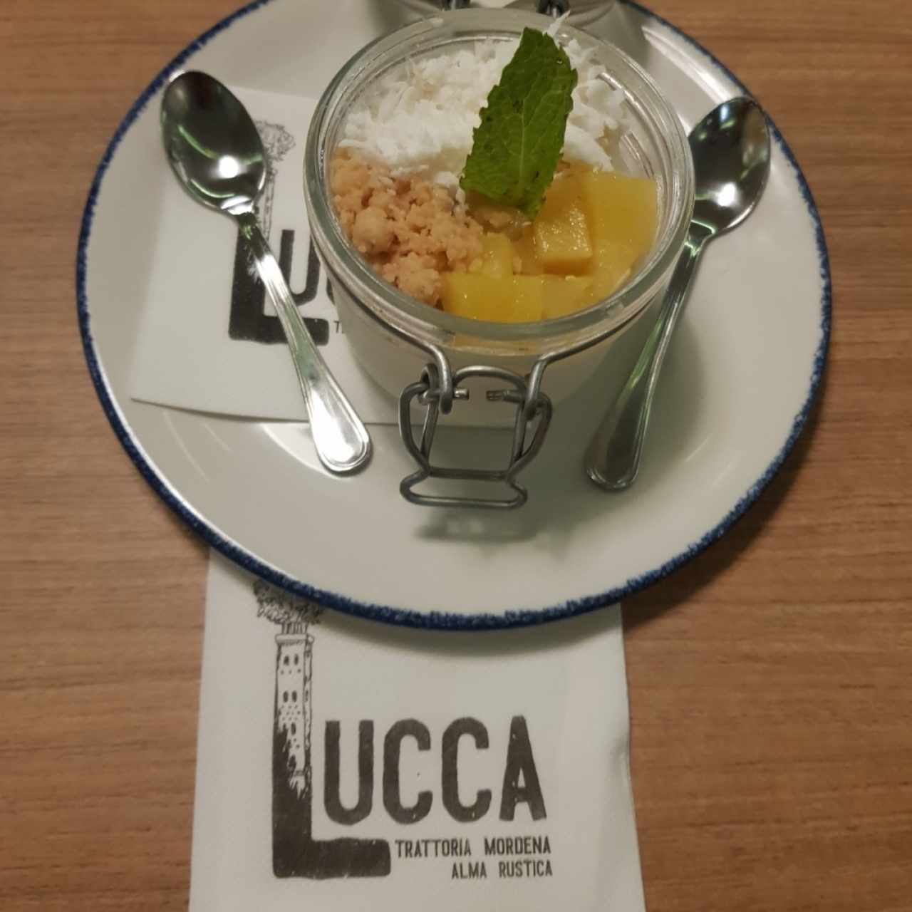 Panacota de piña colada