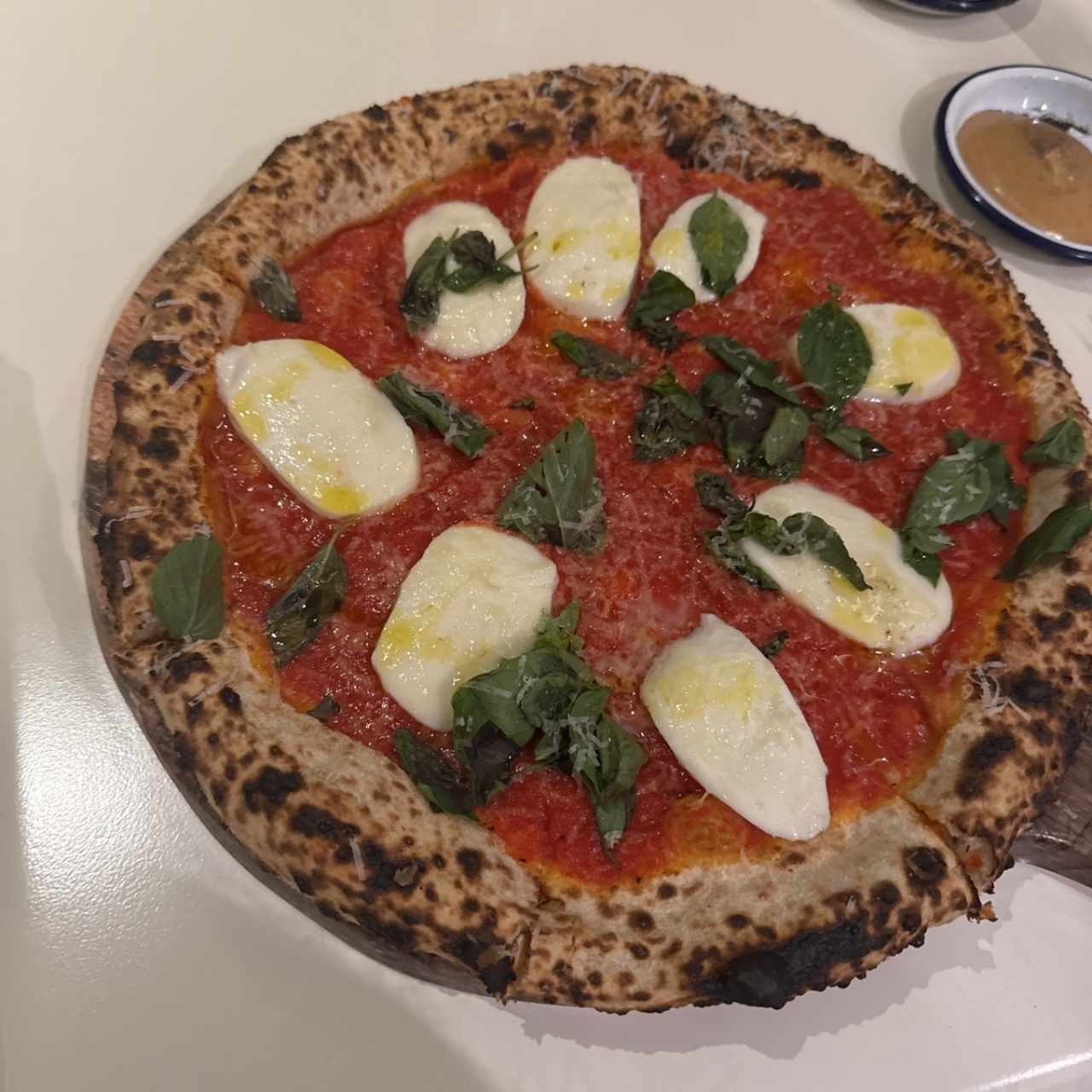 Pizzas Tradicionales - Pizza Margherita Napolitana