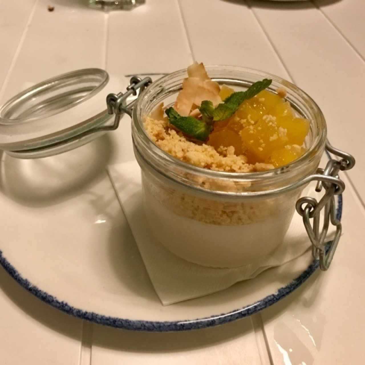 Panna Cotta de piña colada y coco