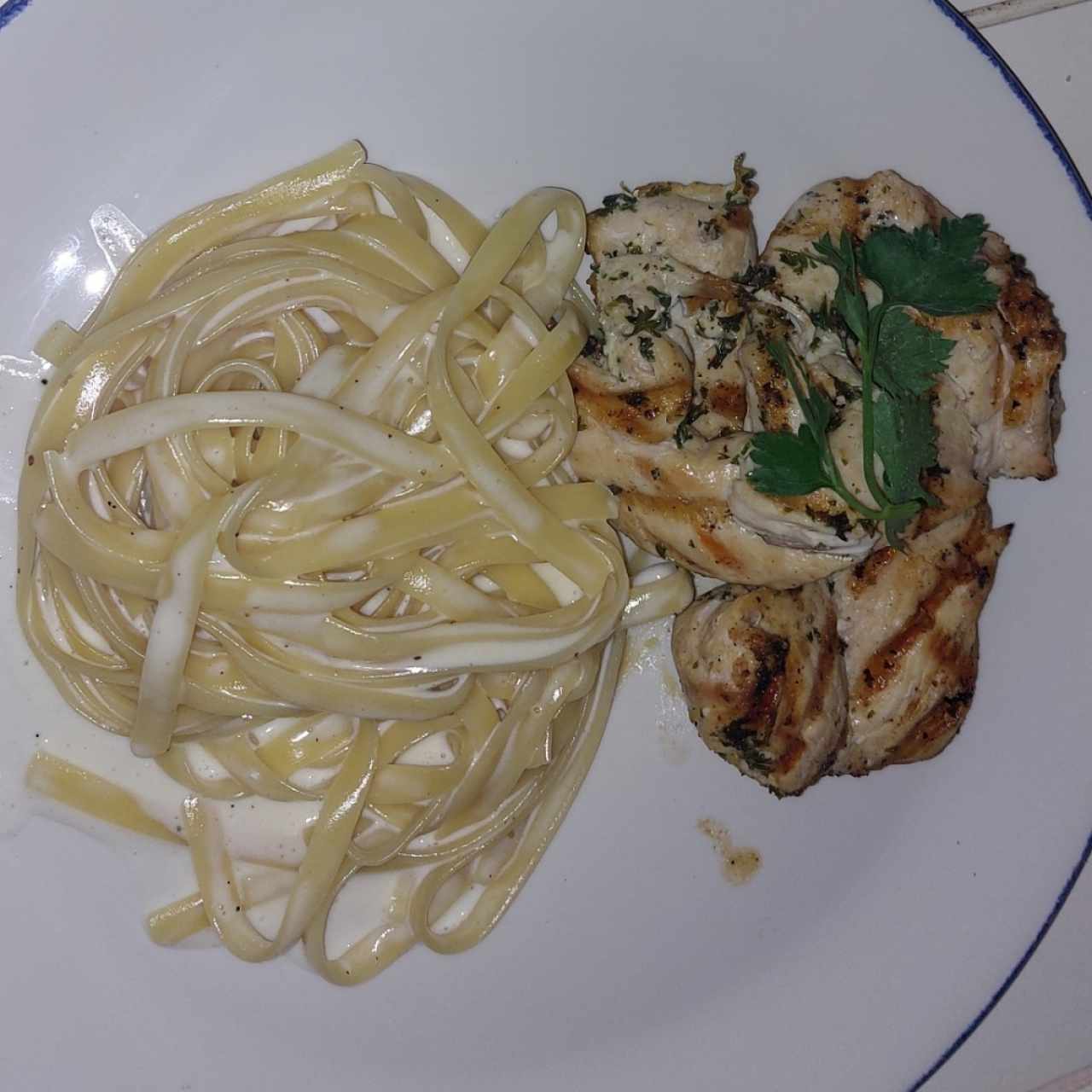 pollo con pasta