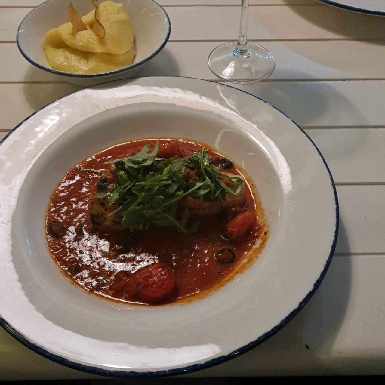 Corvina a La Livornesa