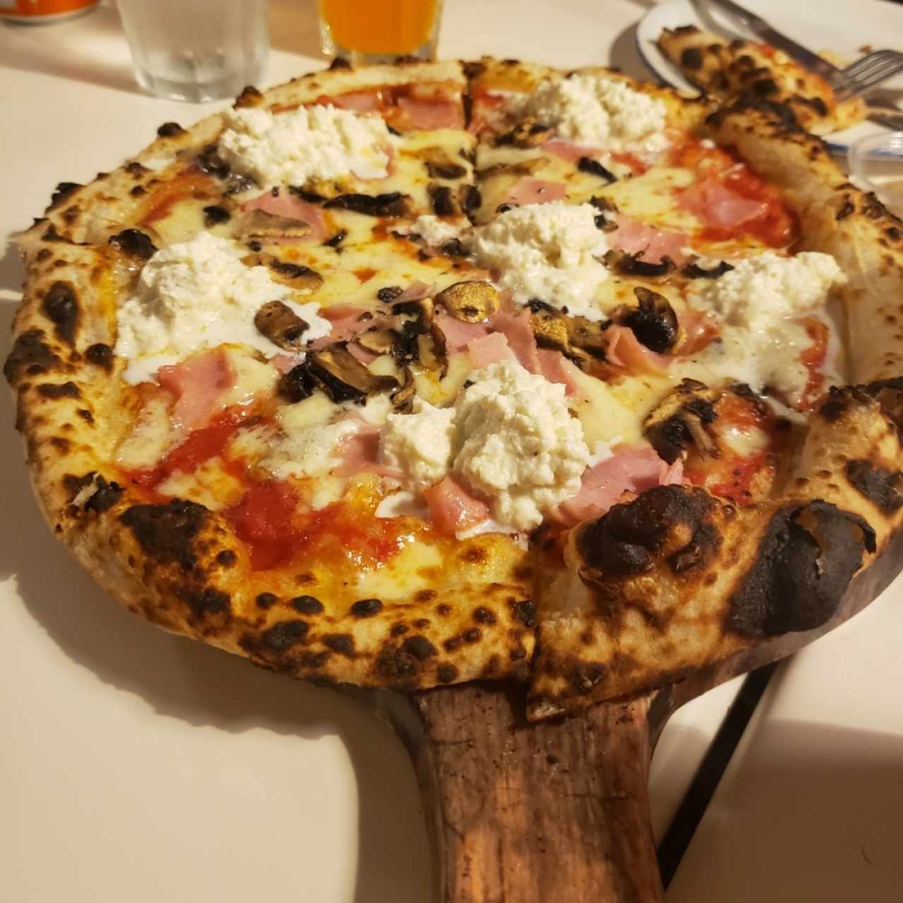 Piezas Extraordinarias - Pizza Miami Vice