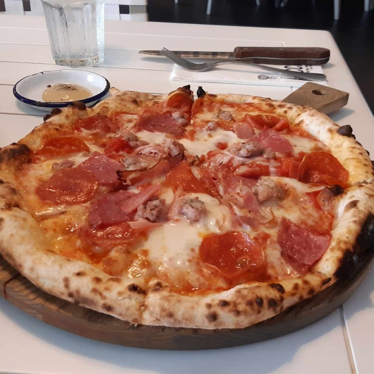 pizza carnivor