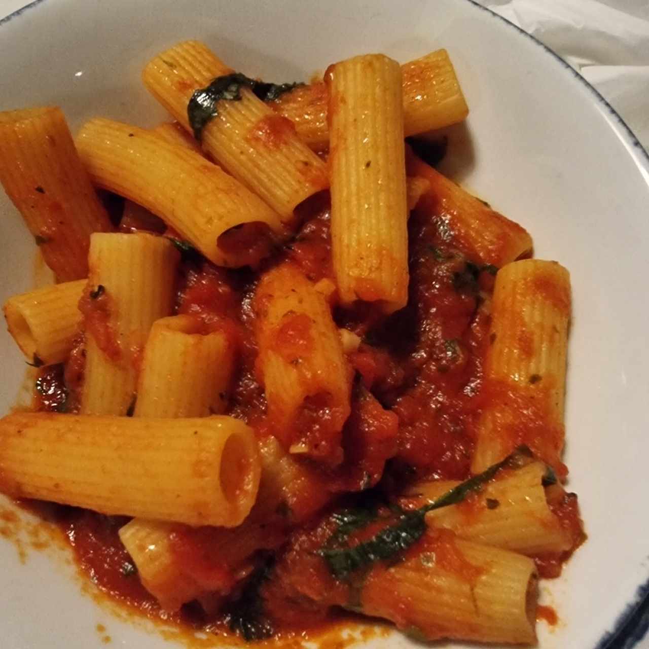 Linguini Al Filetto Di Pomodoro