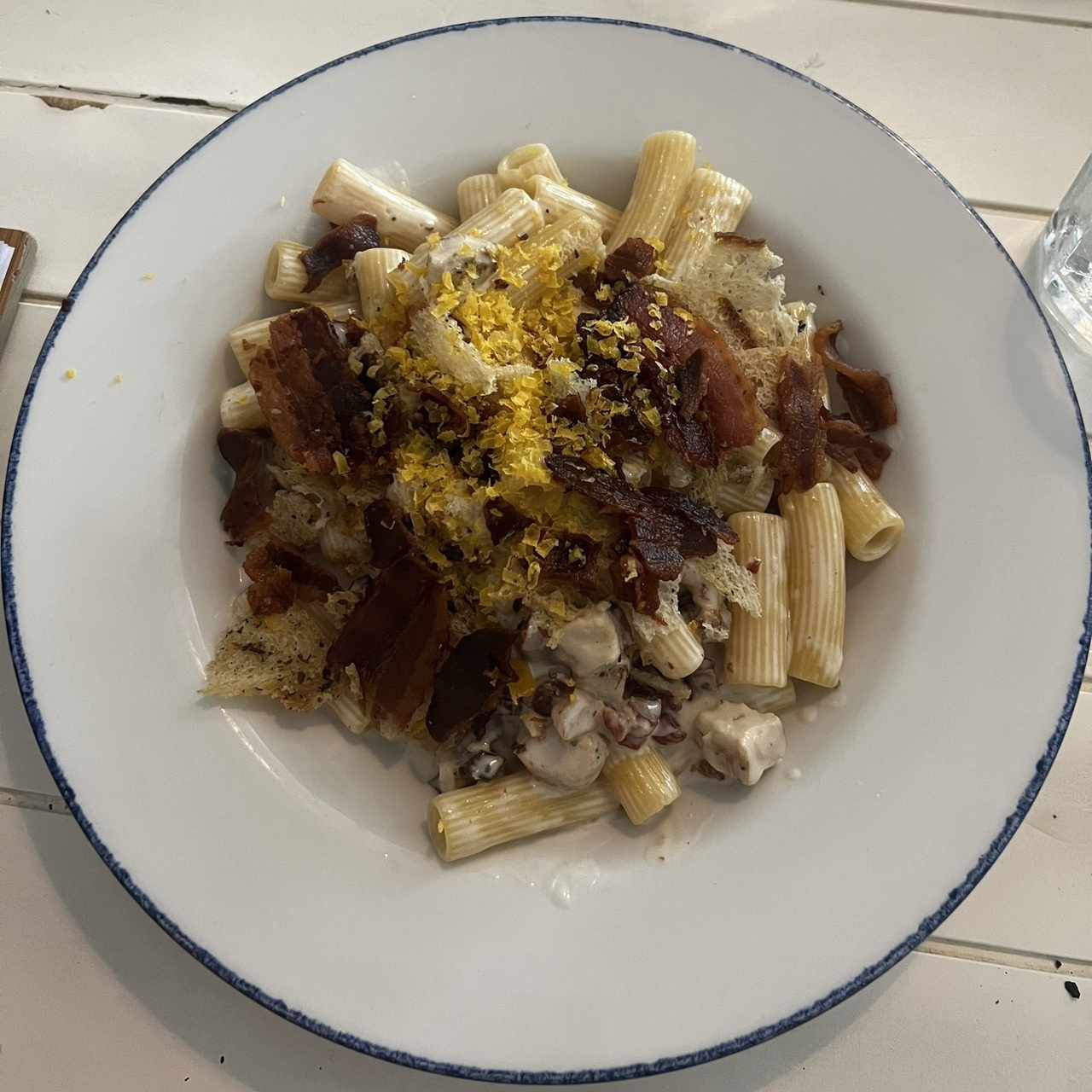 Rigatoni Ni Carbonara Ni Alfredo