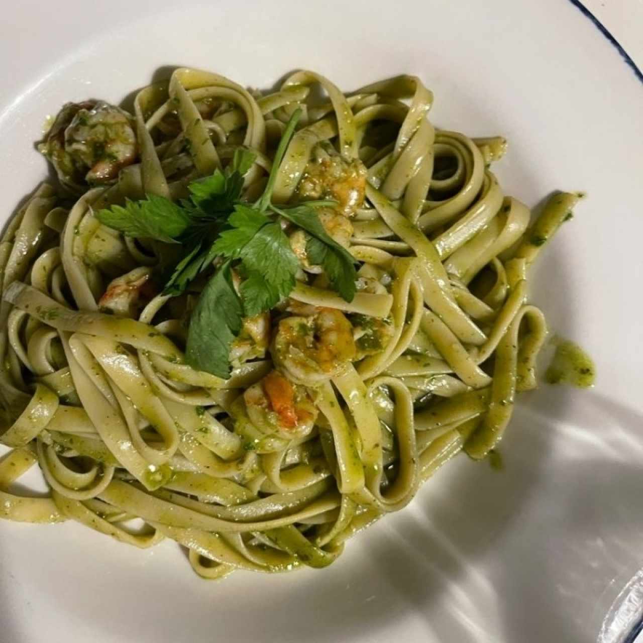 Fetuccini Aglio, Olio E Gamberetti