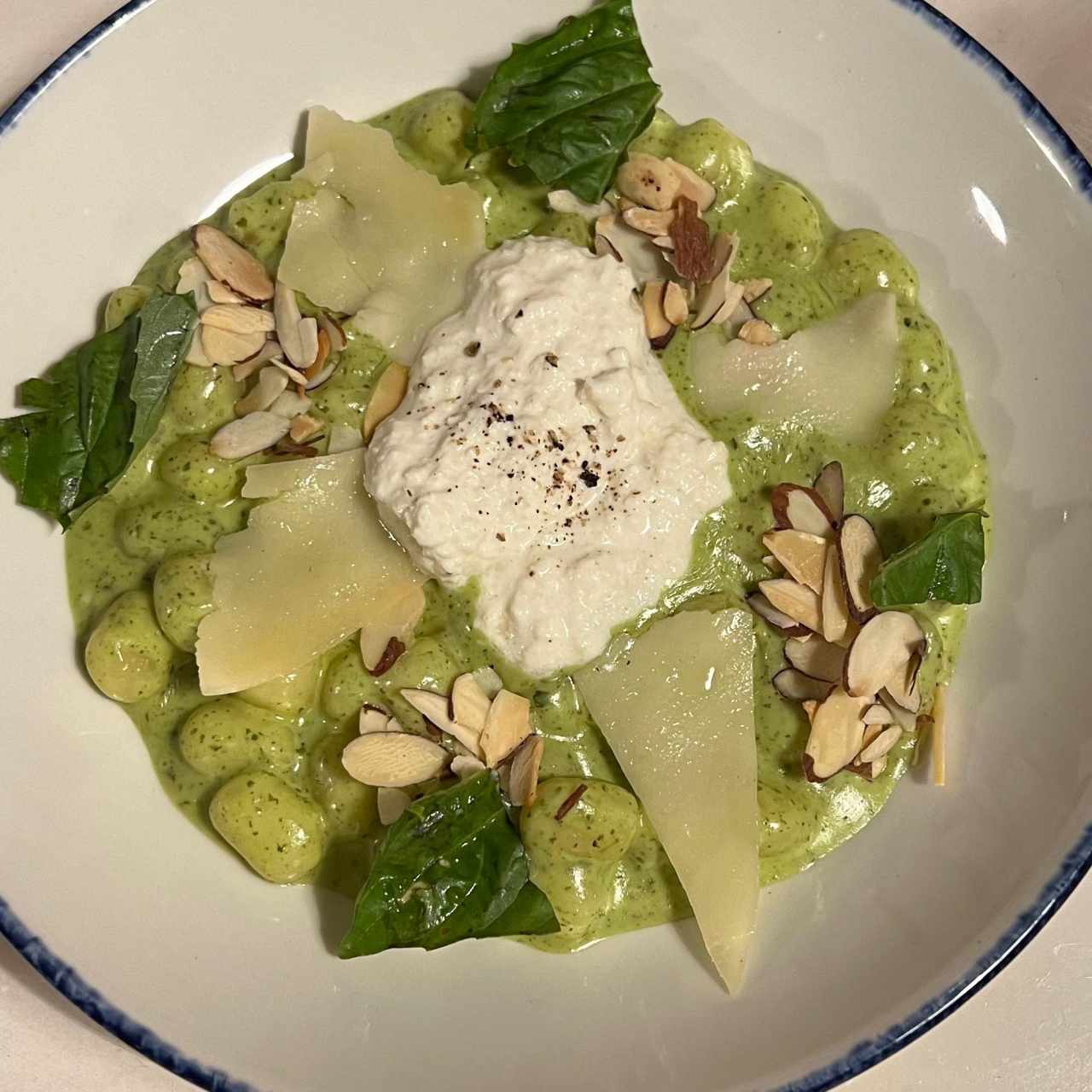 Gnocchi Al Pesto Rustico