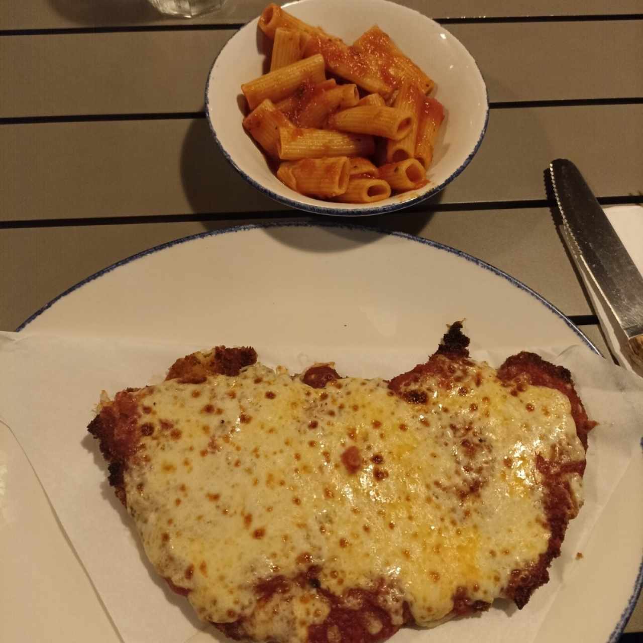 Milanesa de Pollo Parmigiana