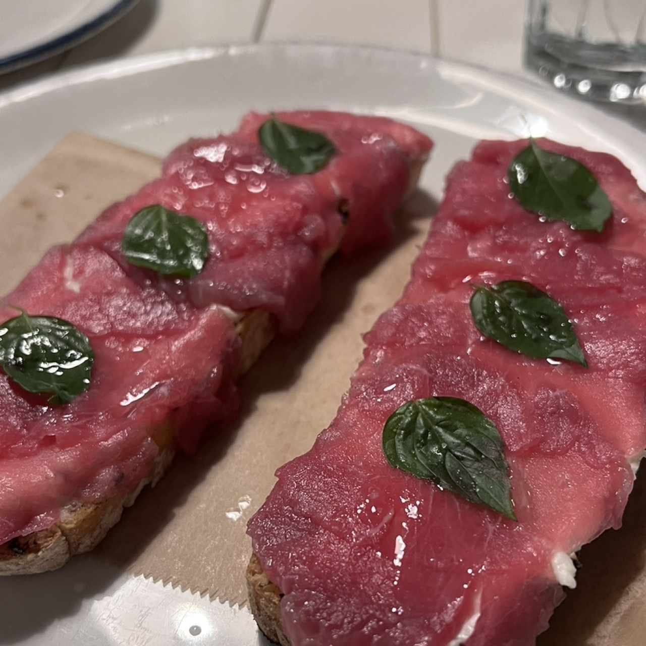 Crostini Di Carpaccio Al Tartufo