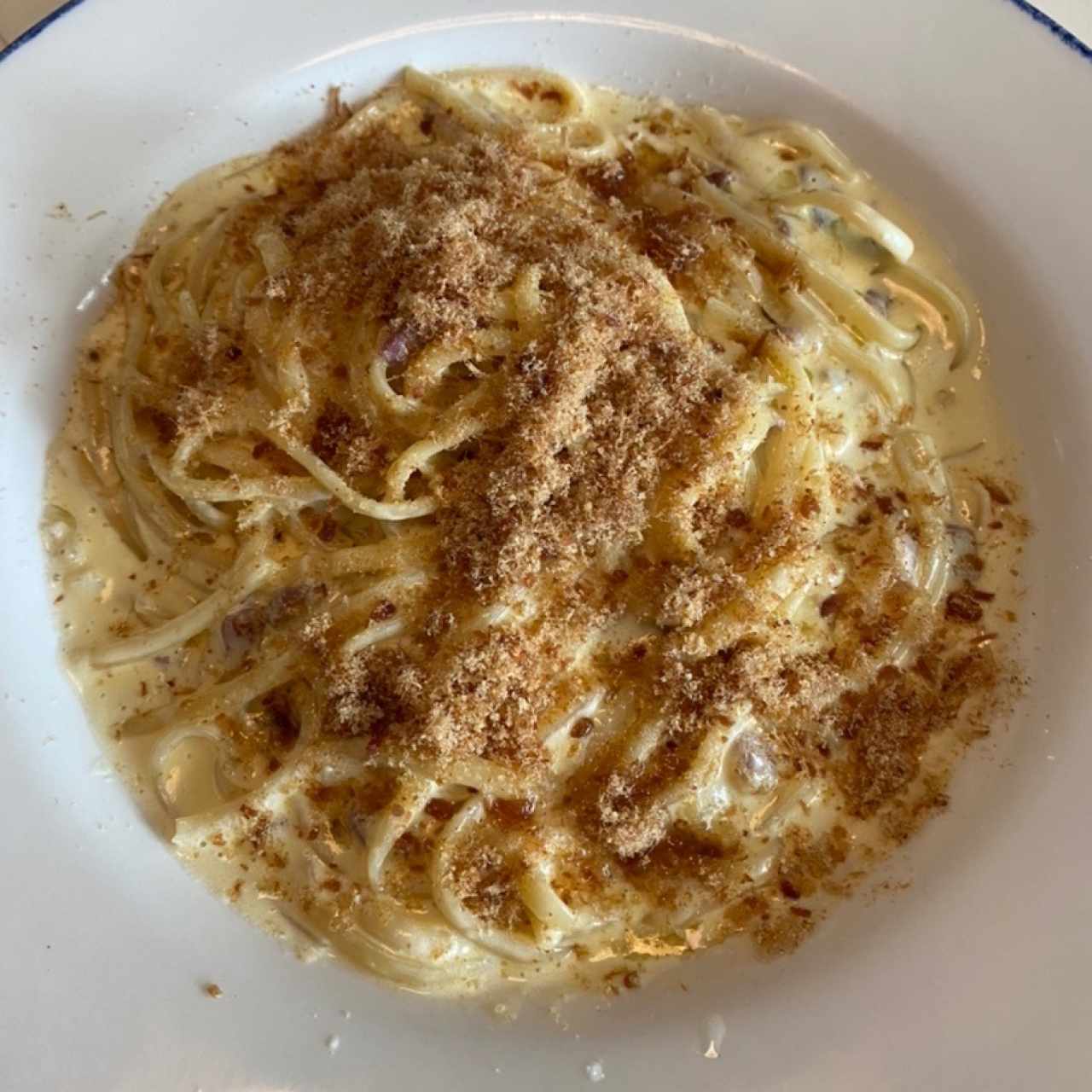 linguini alfredo prosciutto