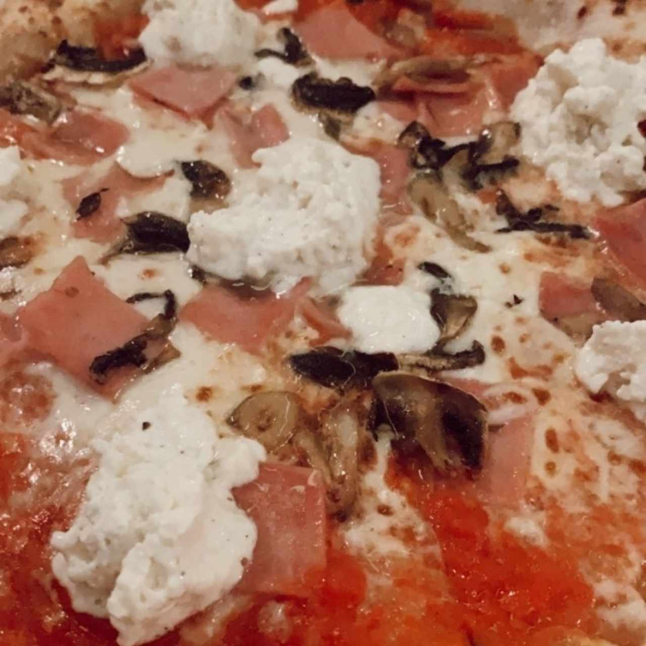 Piezas Extraordinarias - Pizza Miami Vice