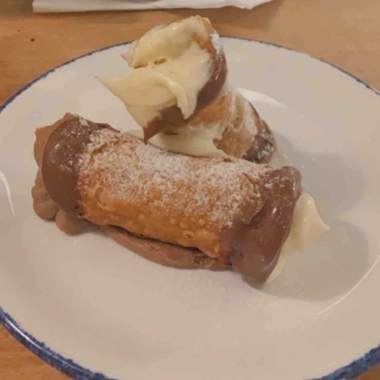 Dolci - Cannolli Nutella