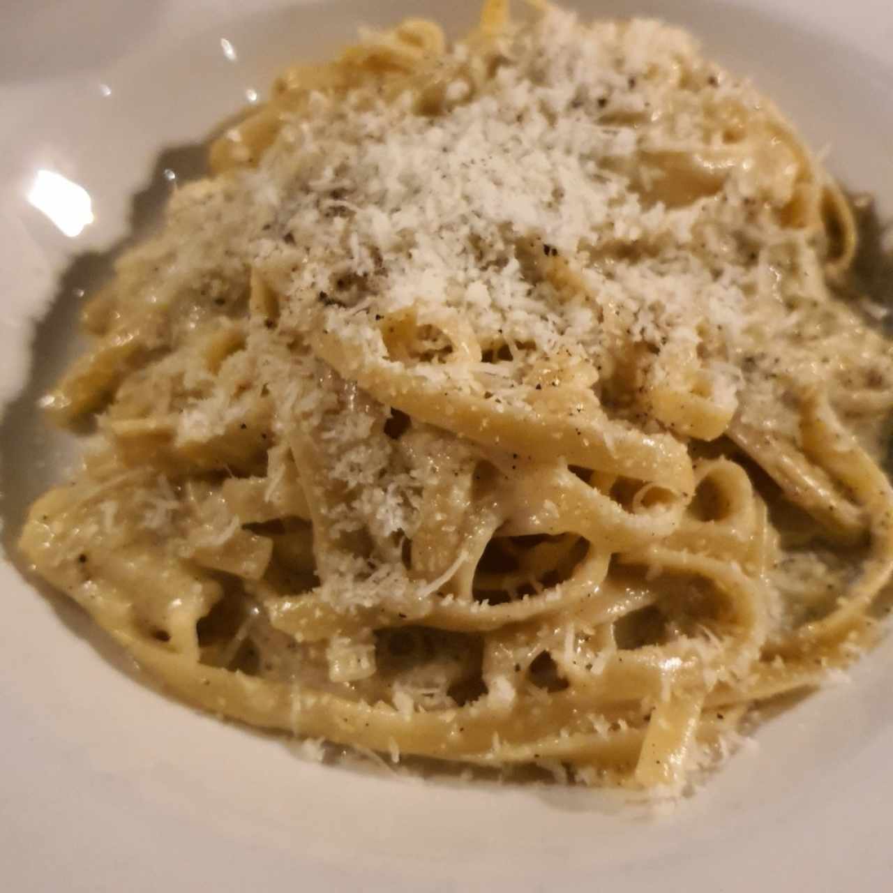 Bucatini Cacio E Pepe