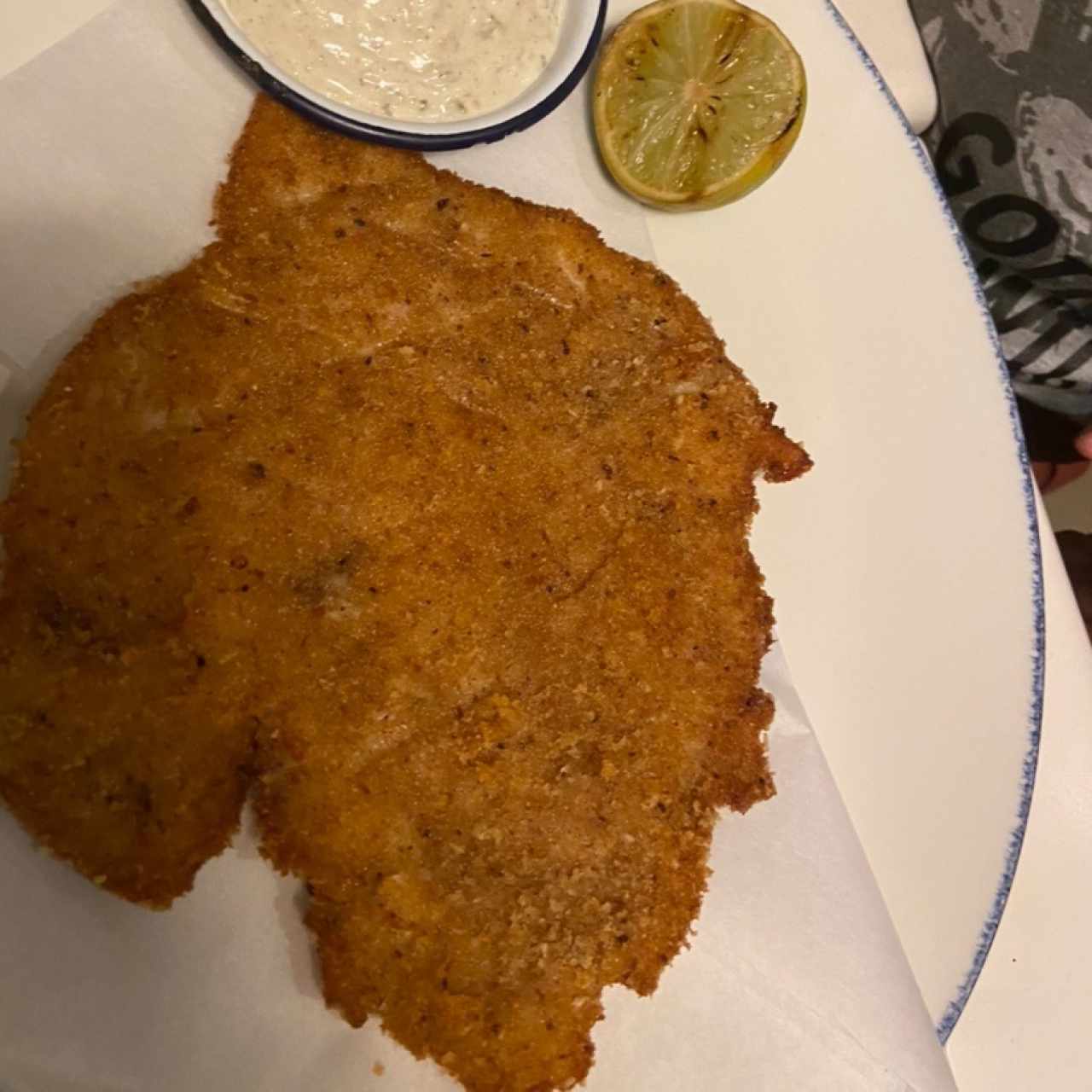 Milanesa de Pollo con Papas Fritas