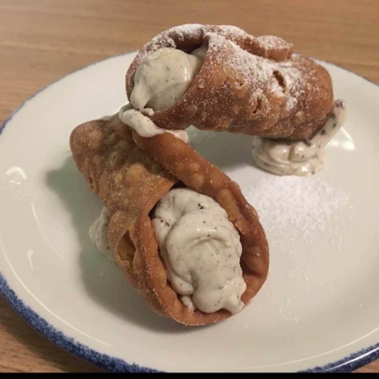 Cannoli Lucca 