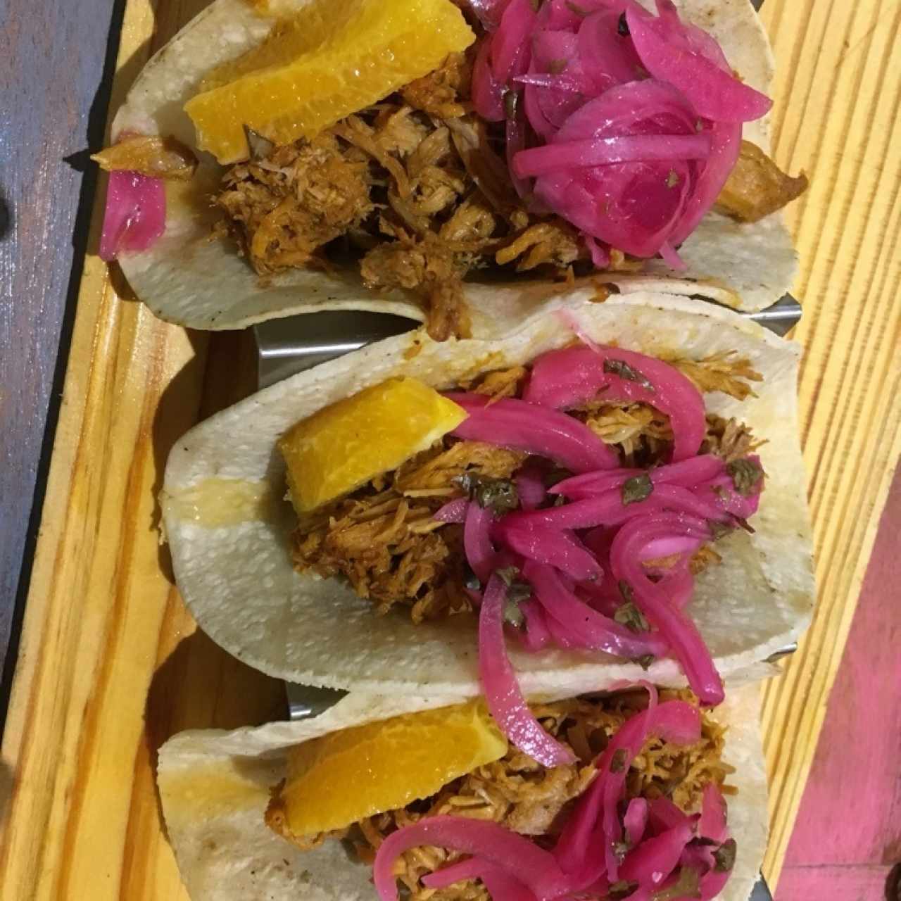 tacos de cochinillo