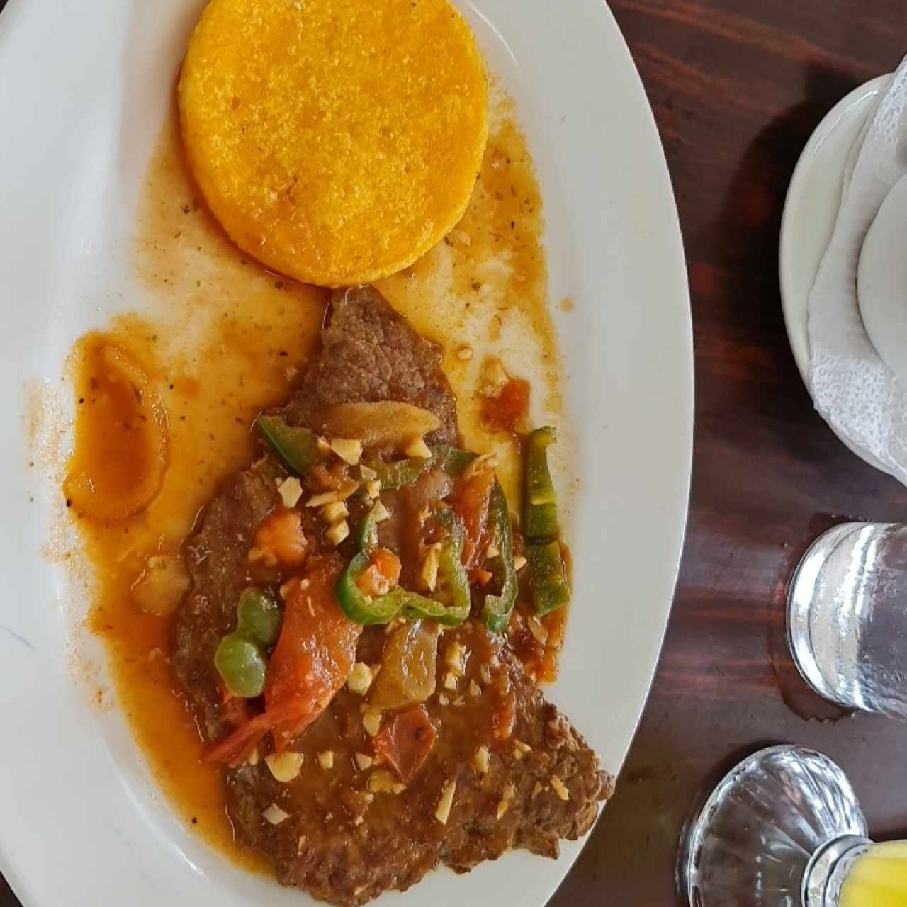 bistec salsa y tortilla 