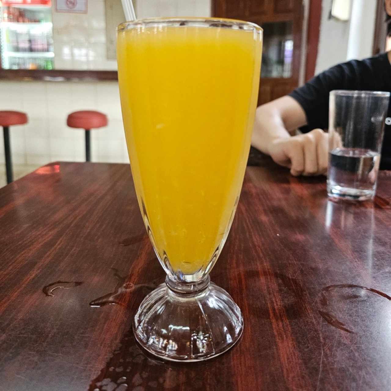 Jugo natural de naranja 