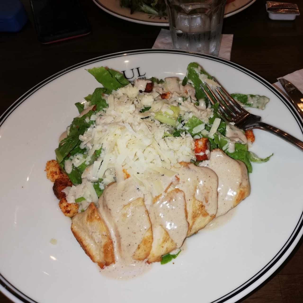 Ensalada Caesar con pollo