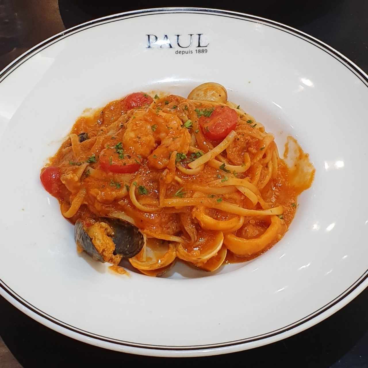 linguini con frutos del mar