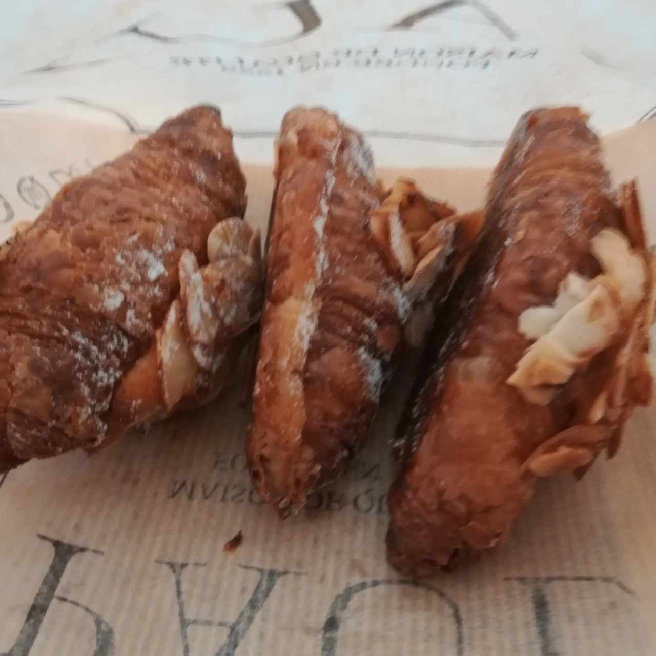 Mini Croissant de Almendras