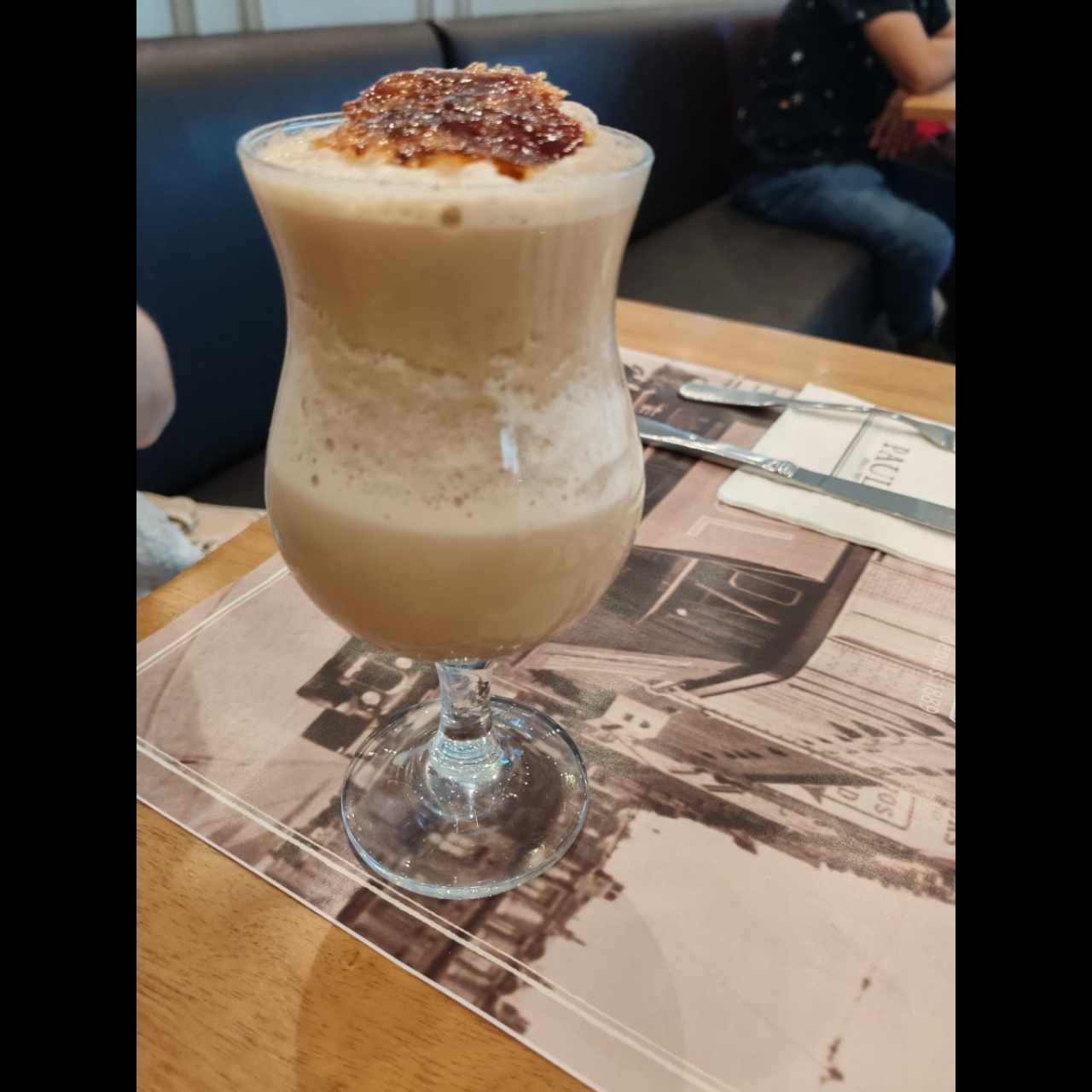 Chai brulee frappe 