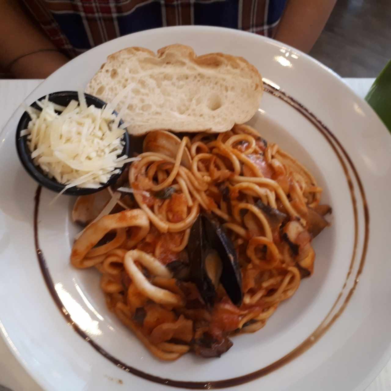 spaguetti con mariscos