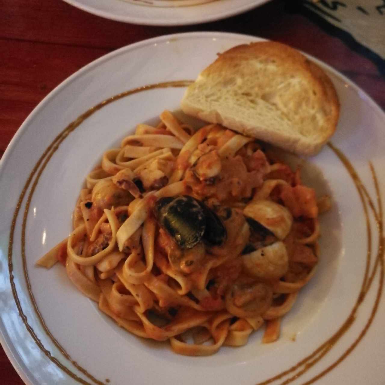 Pasta Aglio Rosso