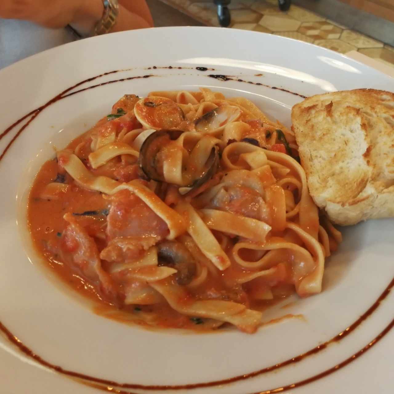 pasta aglio rosso