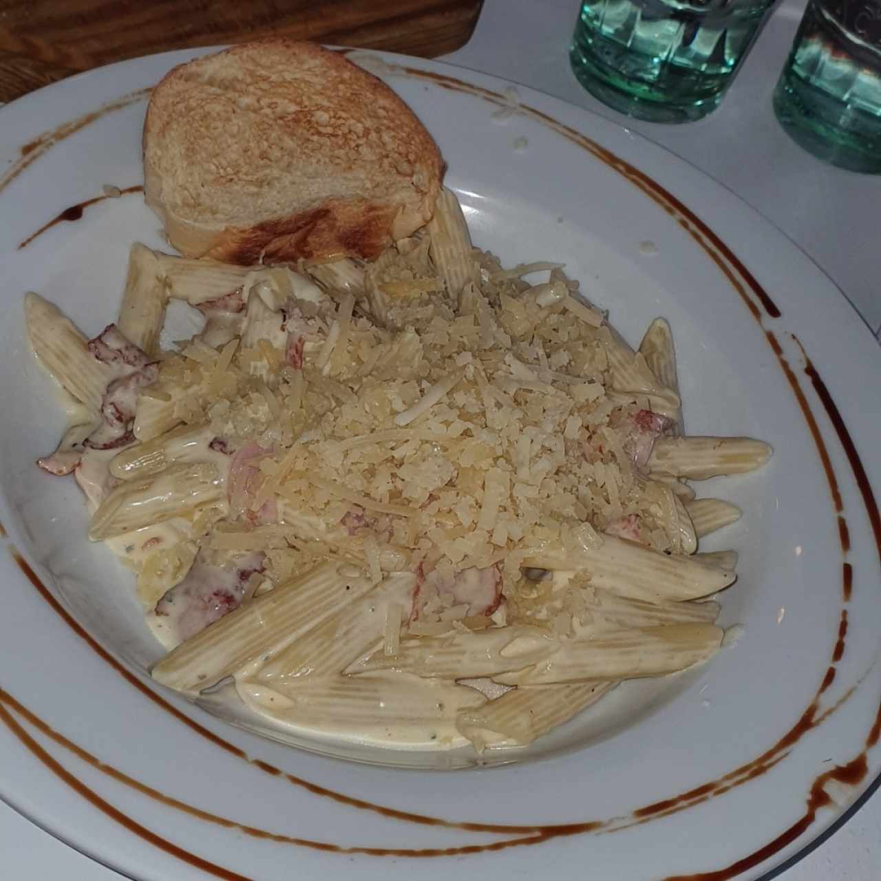 penne en salsa alfredo