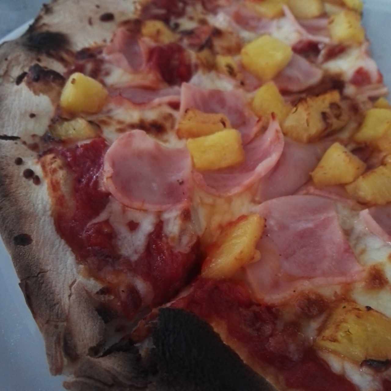 pizza hawaiana