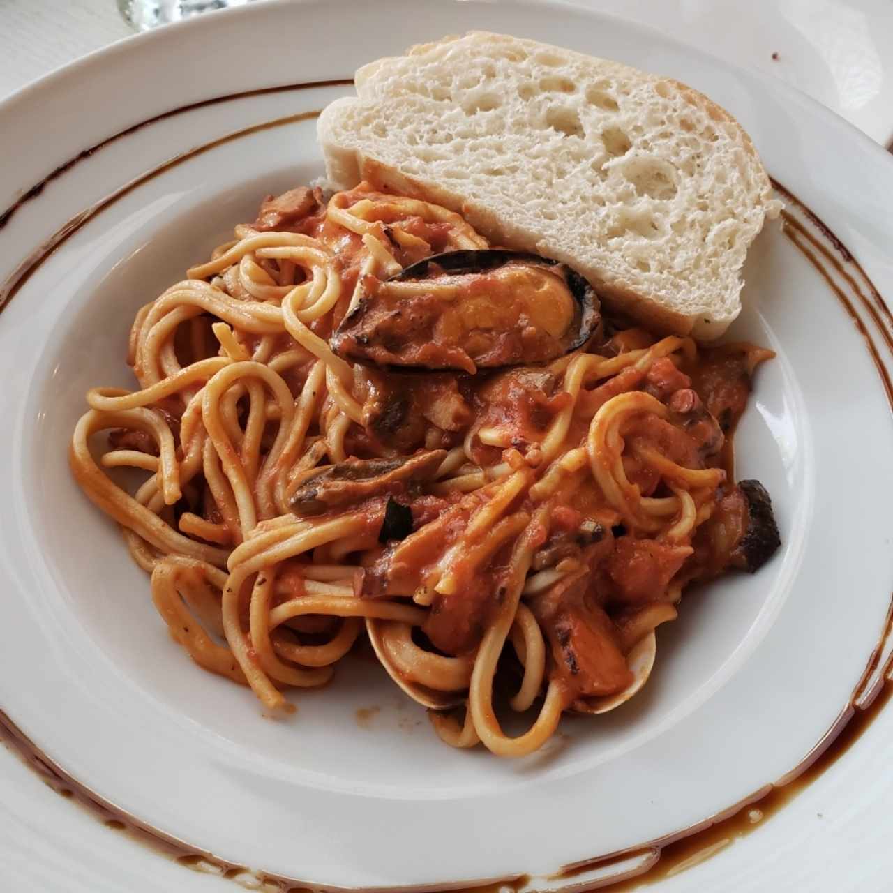 PASTA AGLIO ROSSO