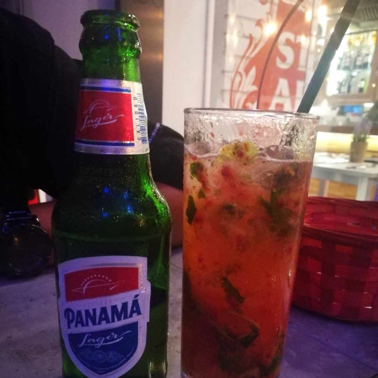 Cerveza y mojito fresa piña