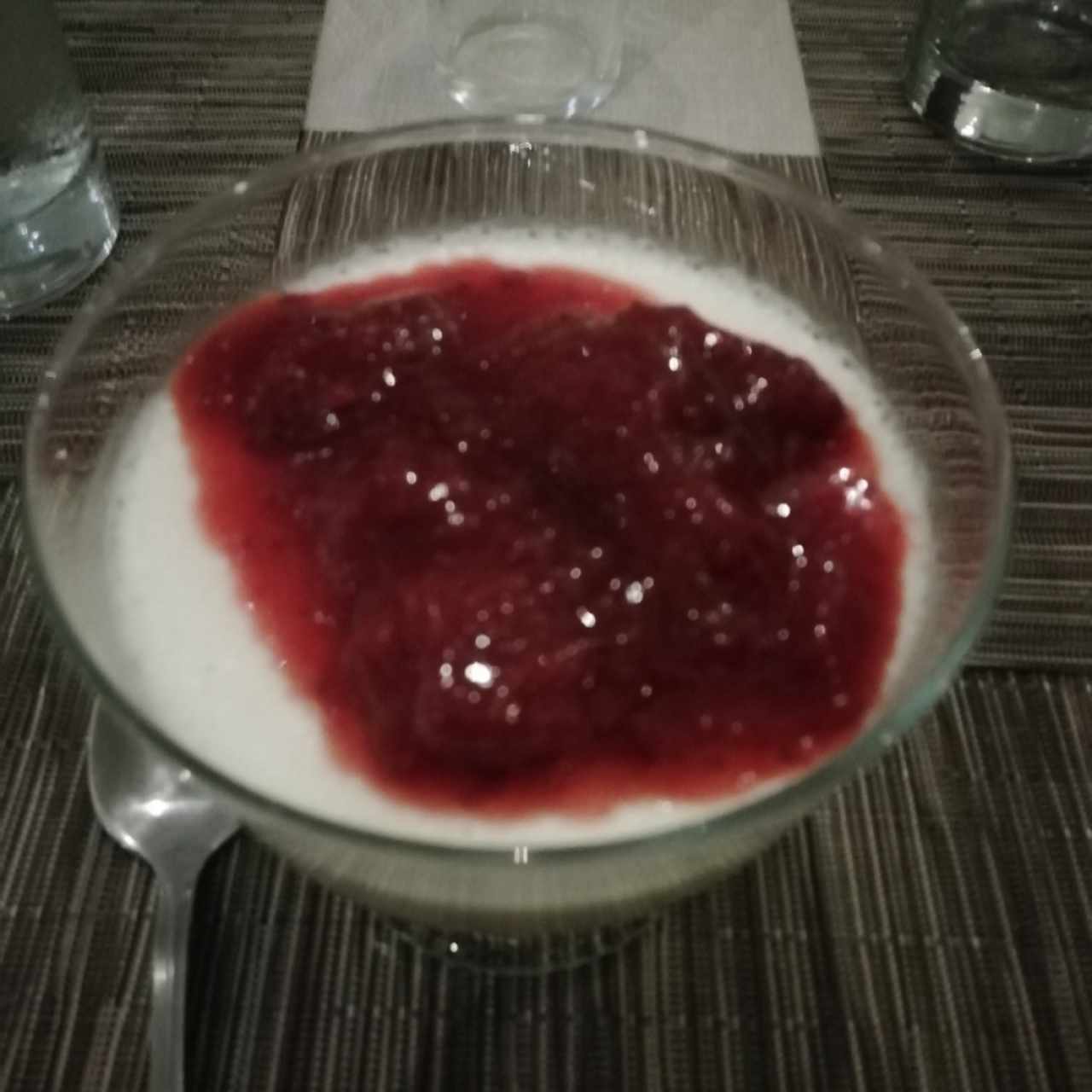 Panacotta con Frutos del bosque