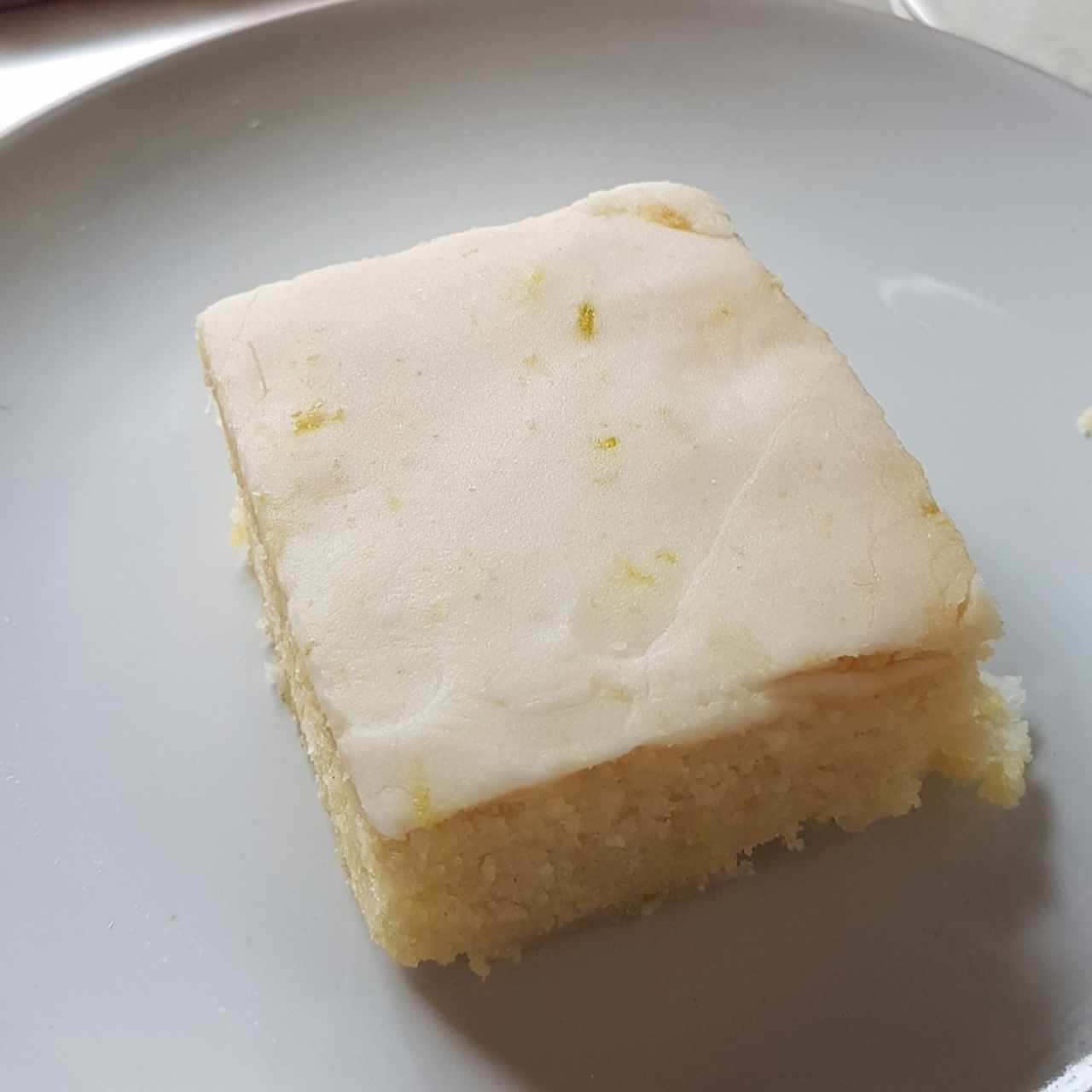 Brownie de limón