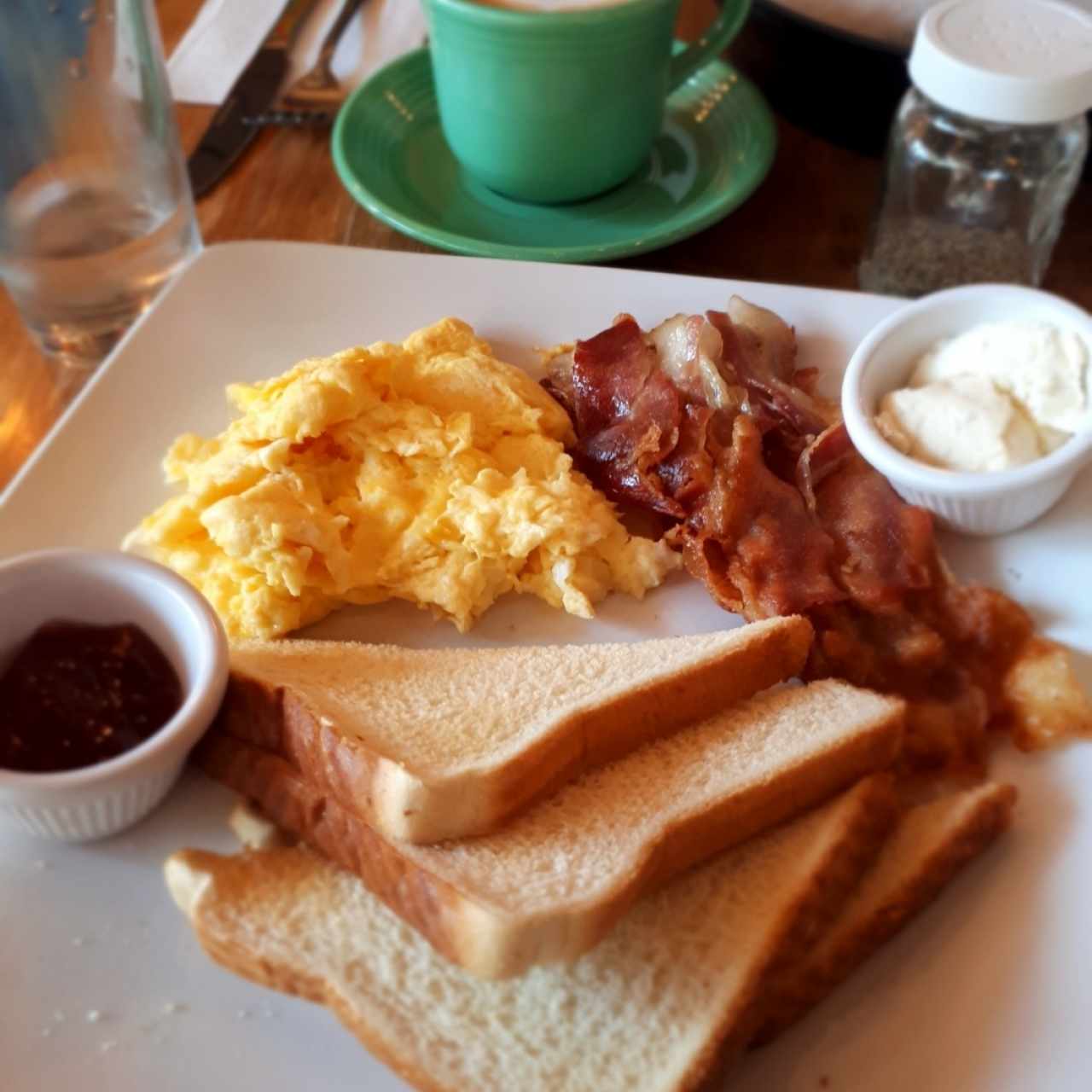 desayuno clásico 