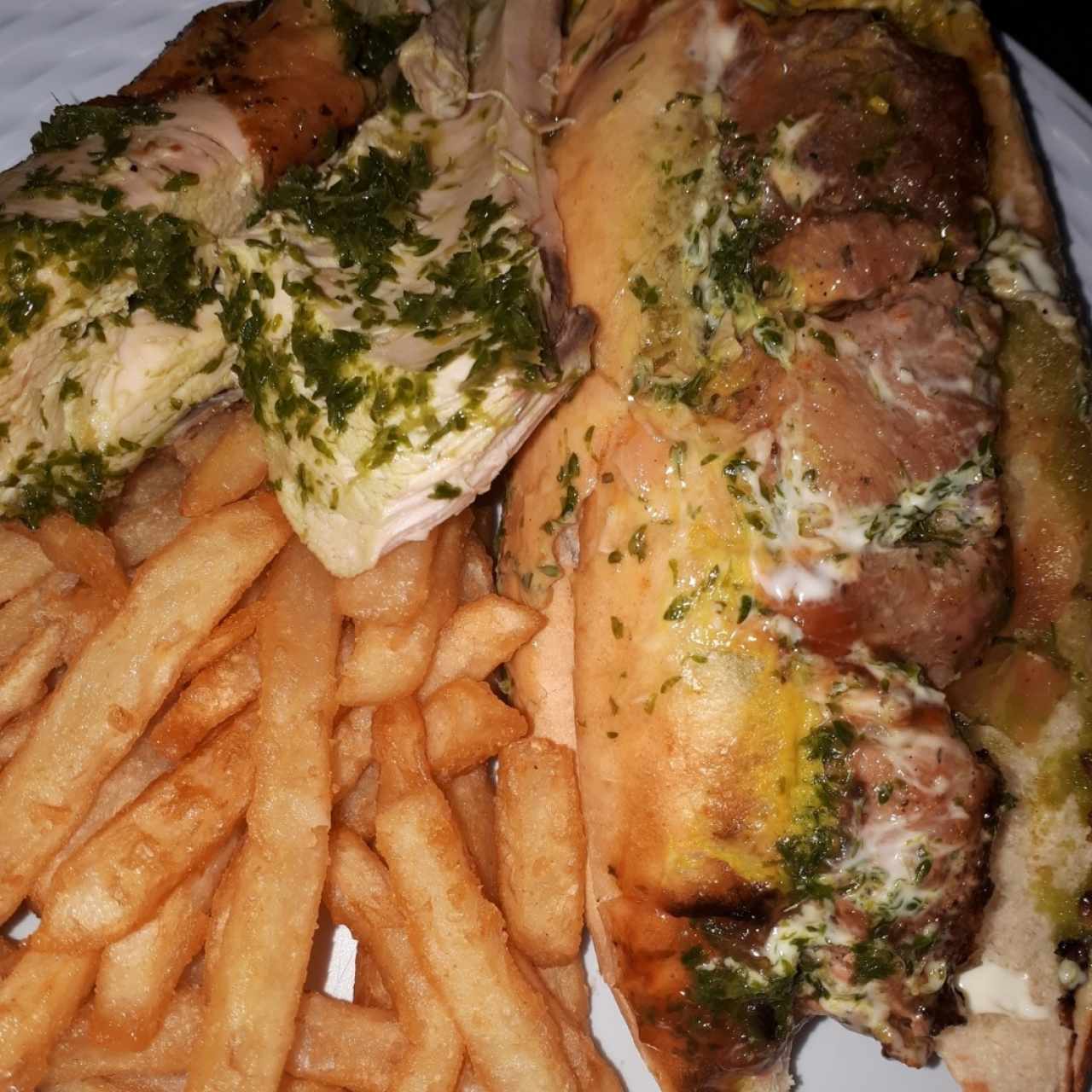 Sublaki + Pollo asado + papas fritas