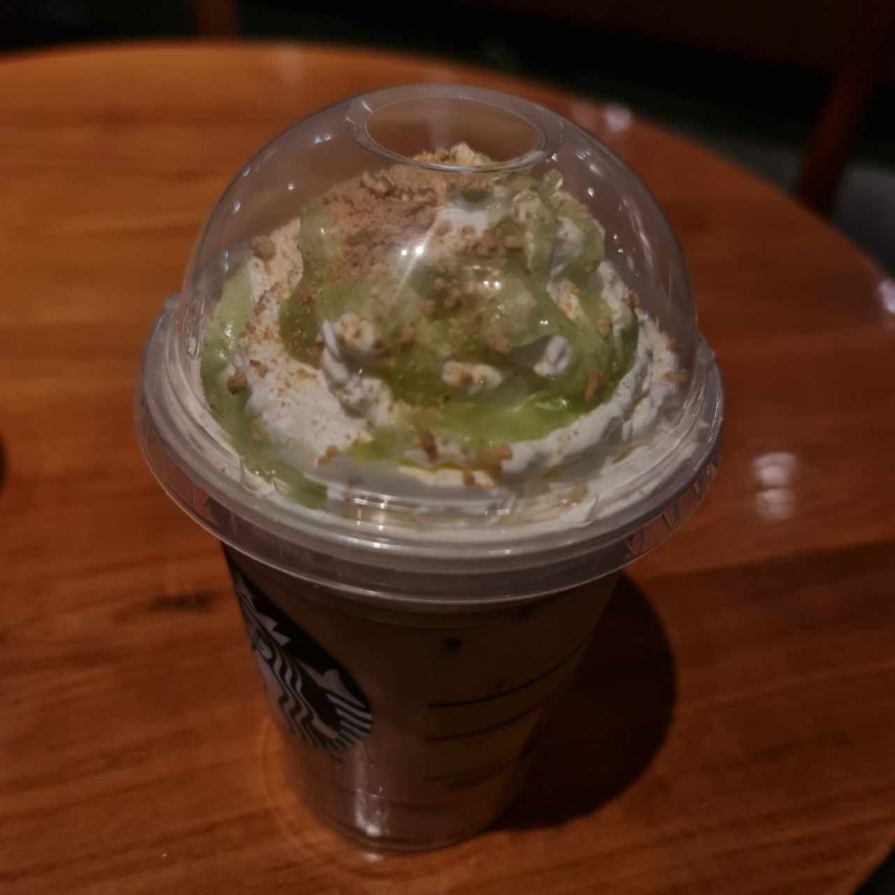 Key lime pie en iced white mocha latte