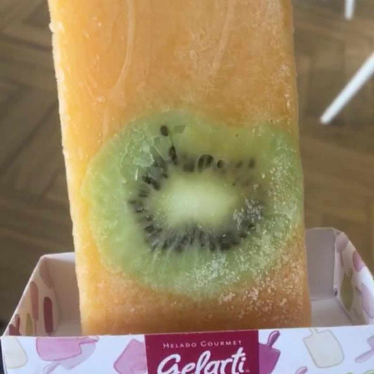 mango kiwi