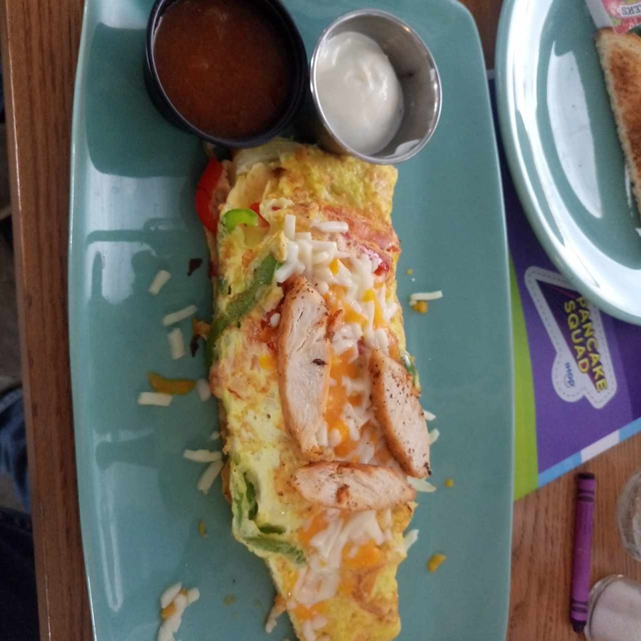 chicken fajita omelette