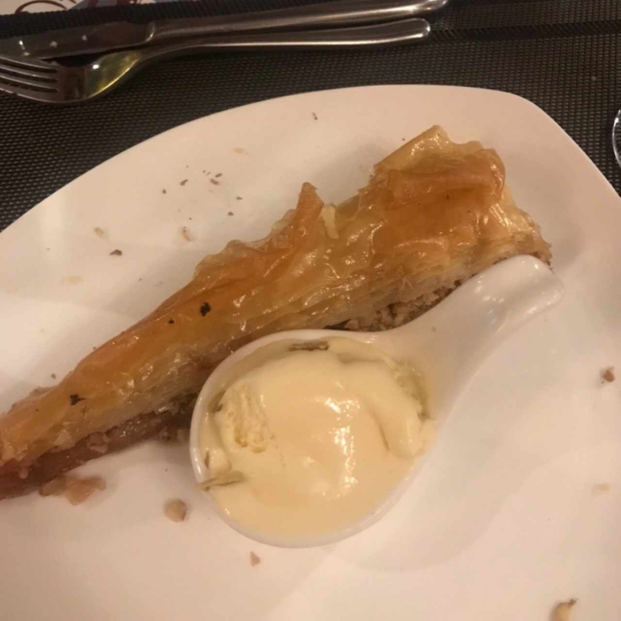 POSTRES - BAKLAVA