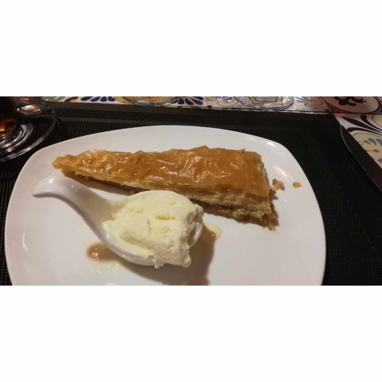 POSTRES - BAKLAVA