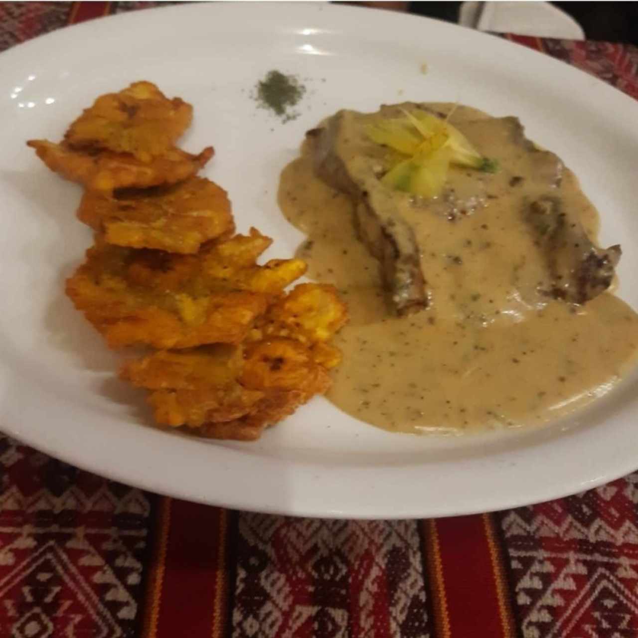 Filete a la Pimienta Verde