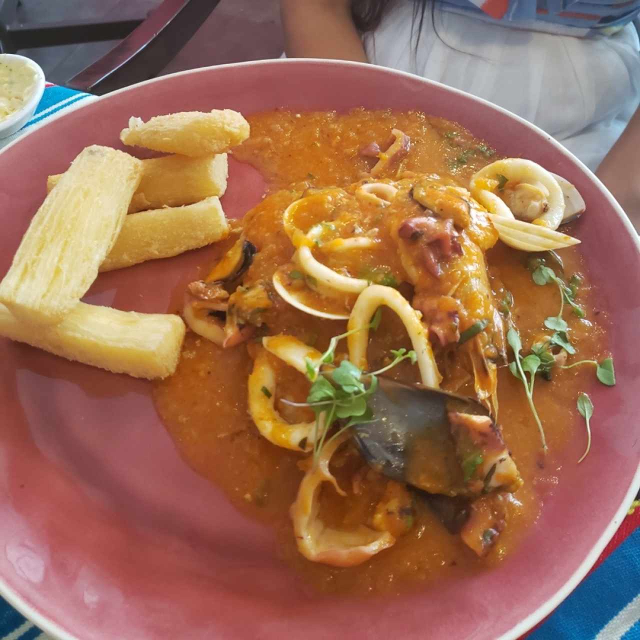 corvina con mariscos