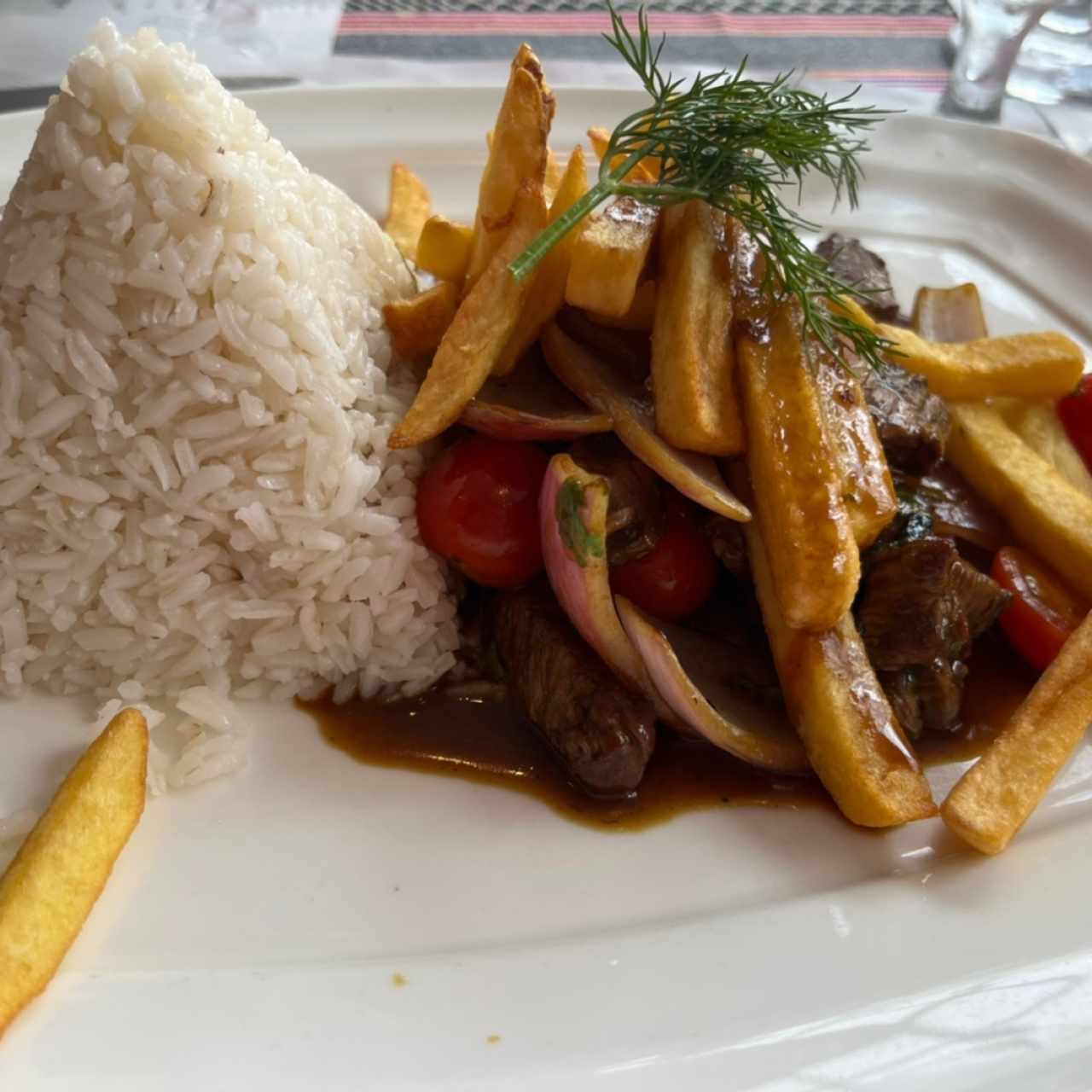 Lomo Saltado